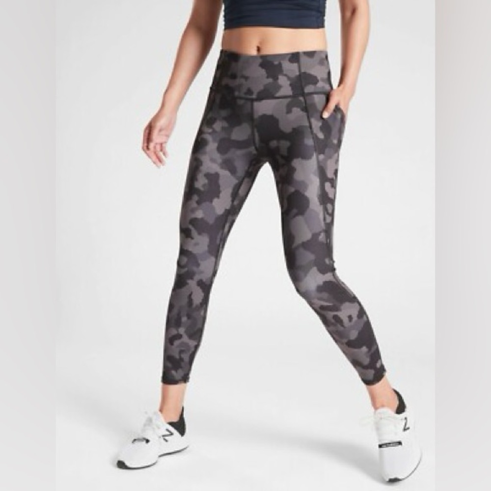 Athleta Lightning Camo 7/8 Tight